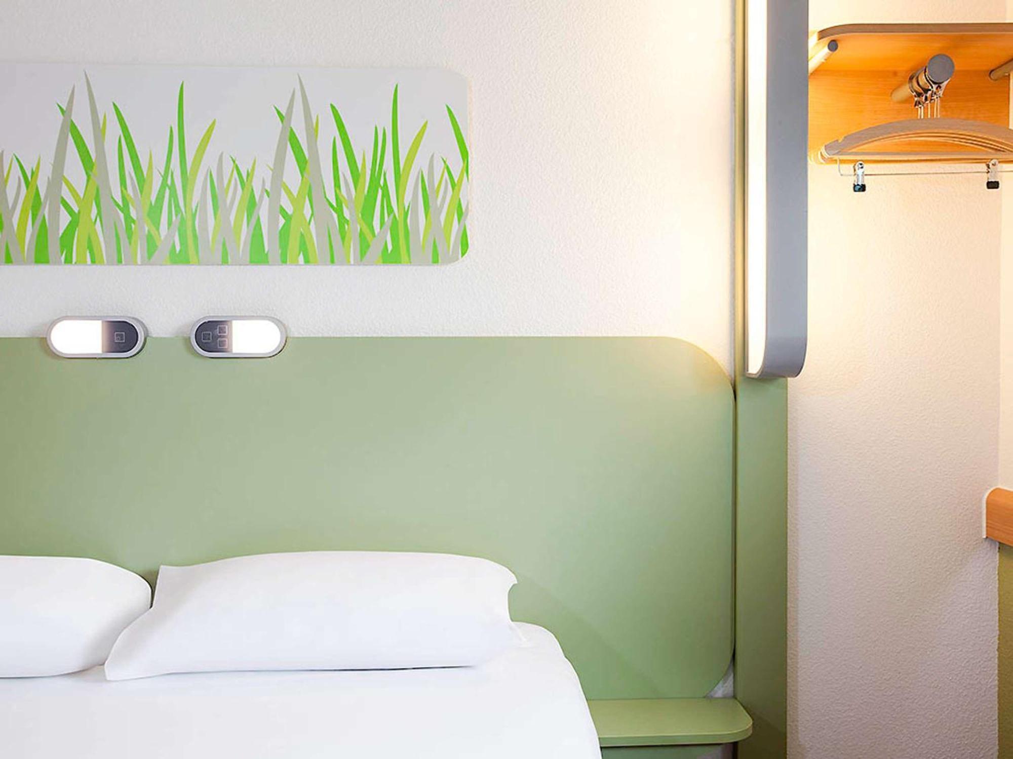 Ibis Budget Біконсфілд Екстер'єр фото